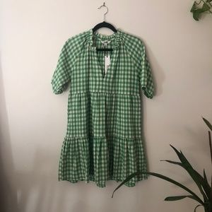 BB Dakota Picnic Ready Green Gingham Dress - size small